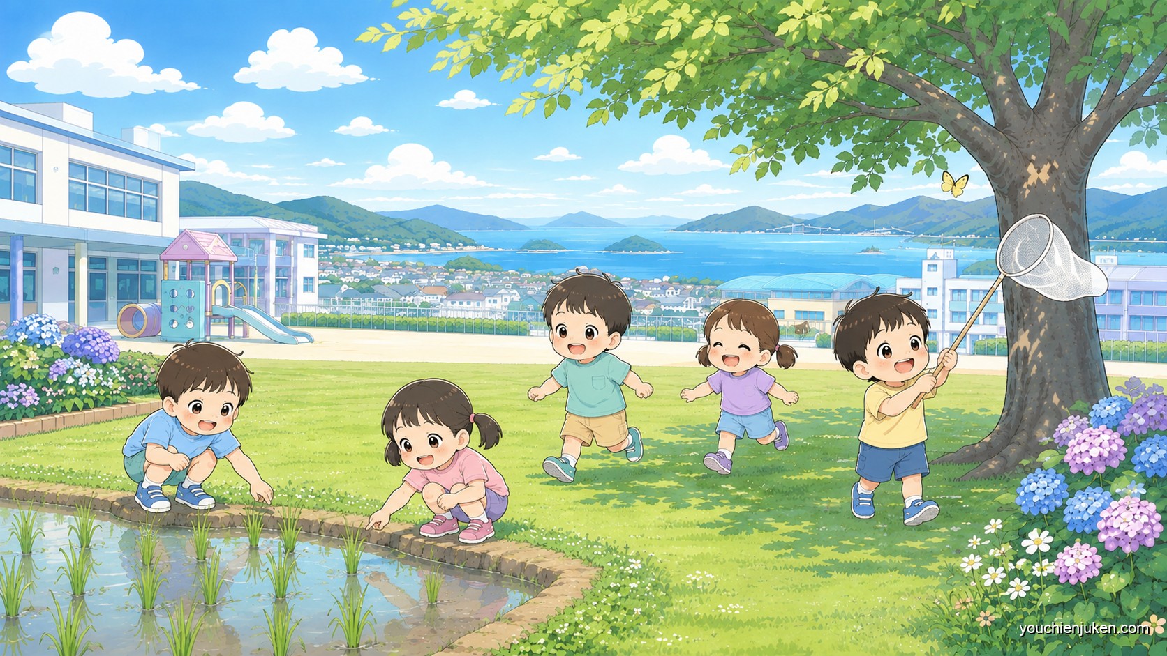 広島大学附属三原幼稚園の園庭でのびのび遊ぶ子ども